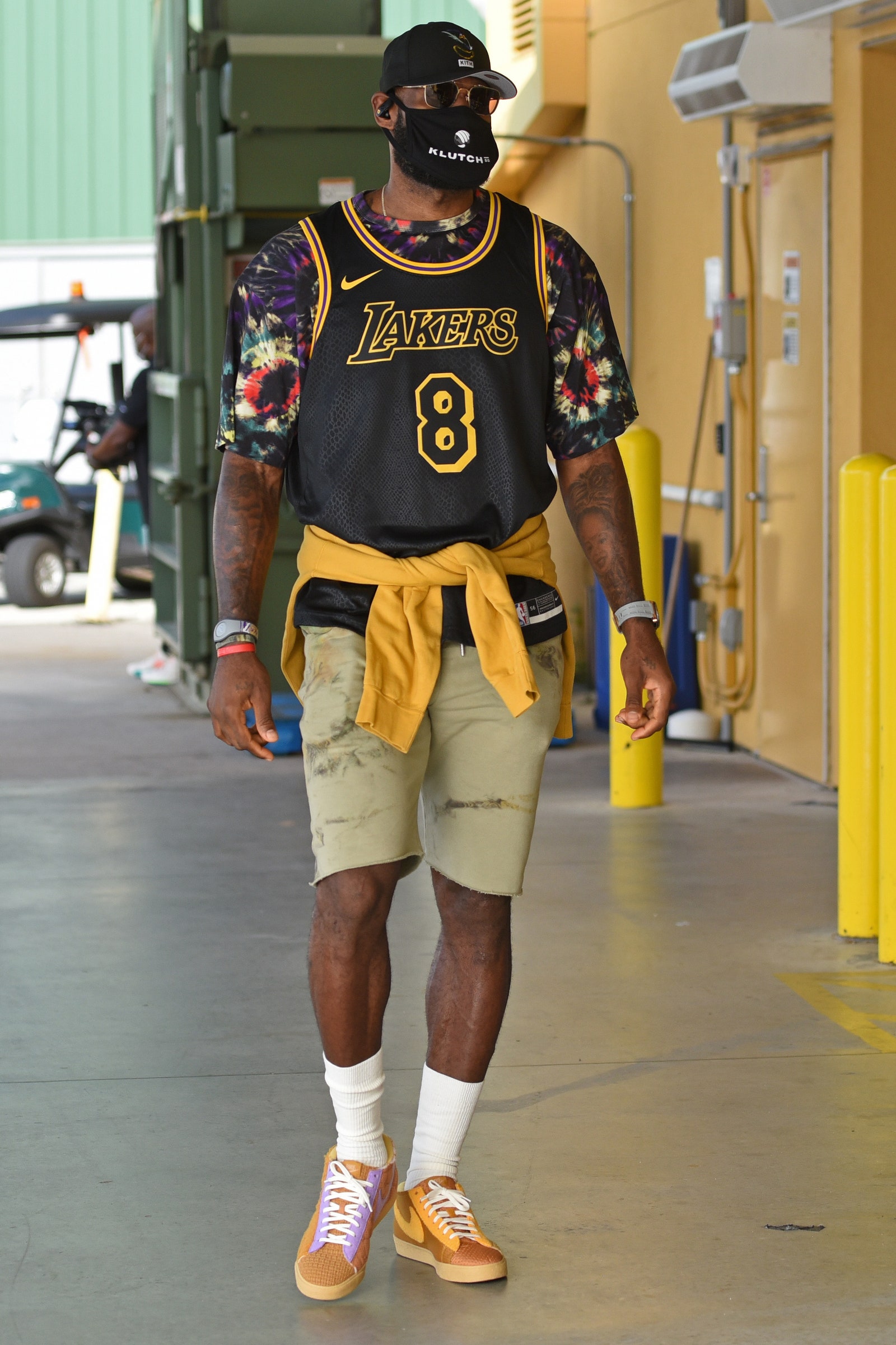 LeBron James of the Los Angeles Lakers arrives to the arena