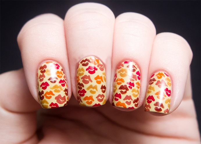 Best Kiss Nail Art Designs with Pictures