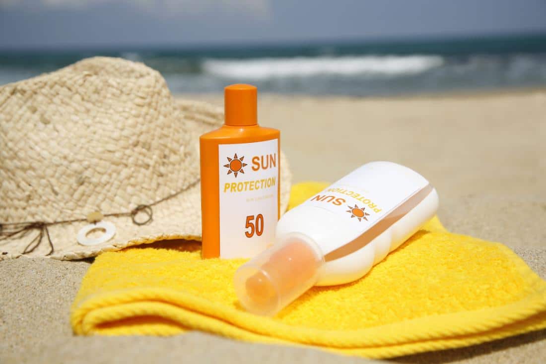 sunscreen-sun-block-lotion-for-people-of-colour
