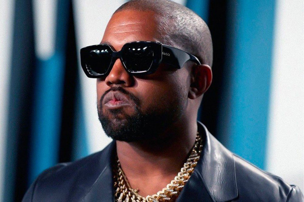 aisha-buhari-returned-returns-to-nigeria-forbes-kanye-west-net-worth-salah-egypt-squad-latest-news-global-world-stories-friday-march-2021-style-rave