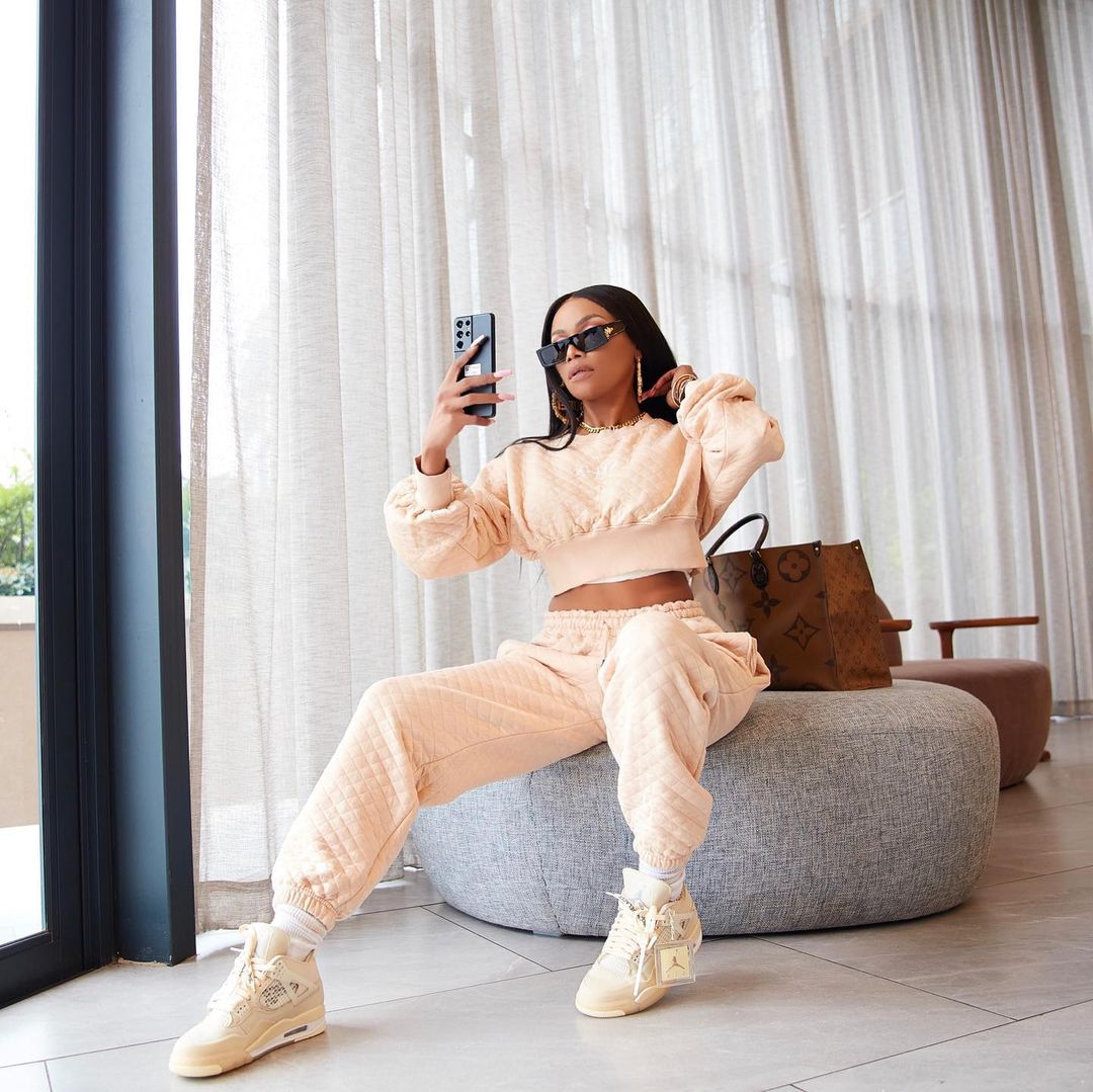 black-celebs-style-bonang-matheba-2021-outfit
