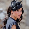 Meghan Markle orecchini diamanti al Charlie Van Straubenzee Wedding