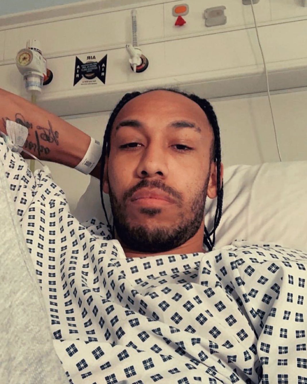 serena-williams-documentary-cdq-arrested-aubameyang-hospitalized-malaria-latest-news-global-world-stories-friday-april-2021-style-rave
