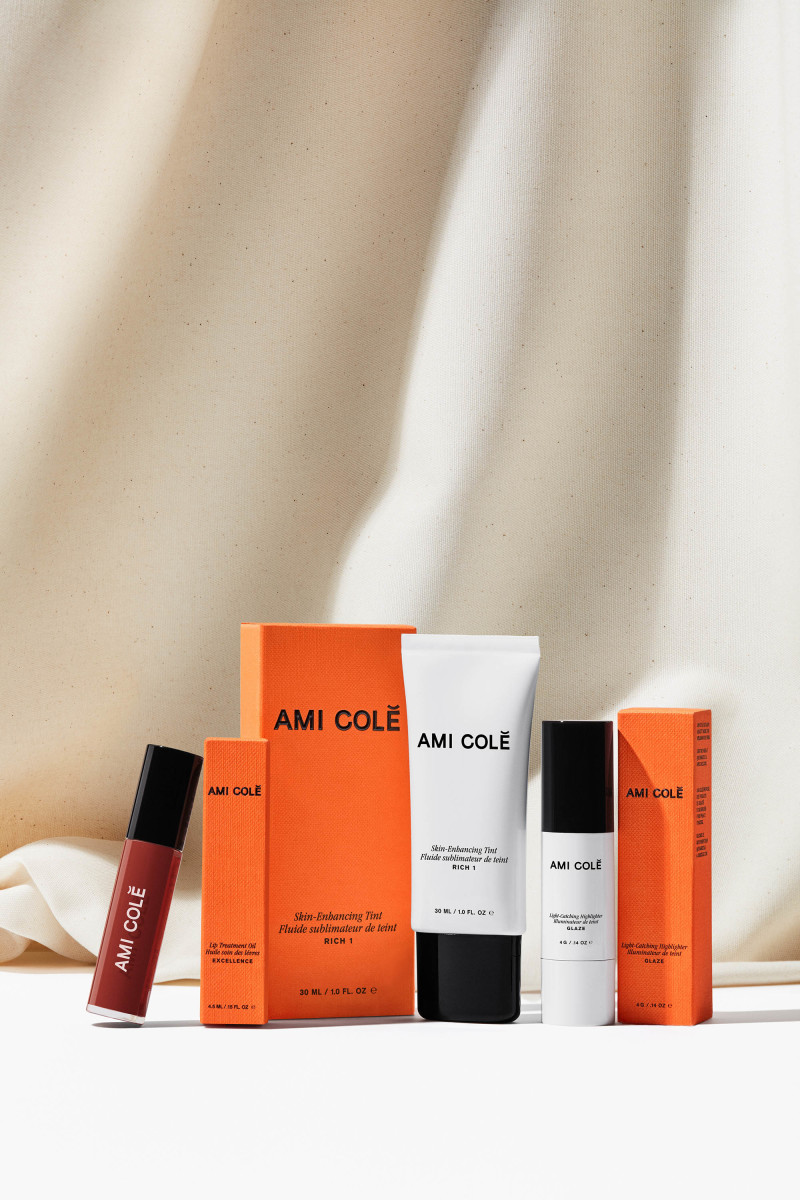 Ami_Cole_Primary_Secondary_Group_01
