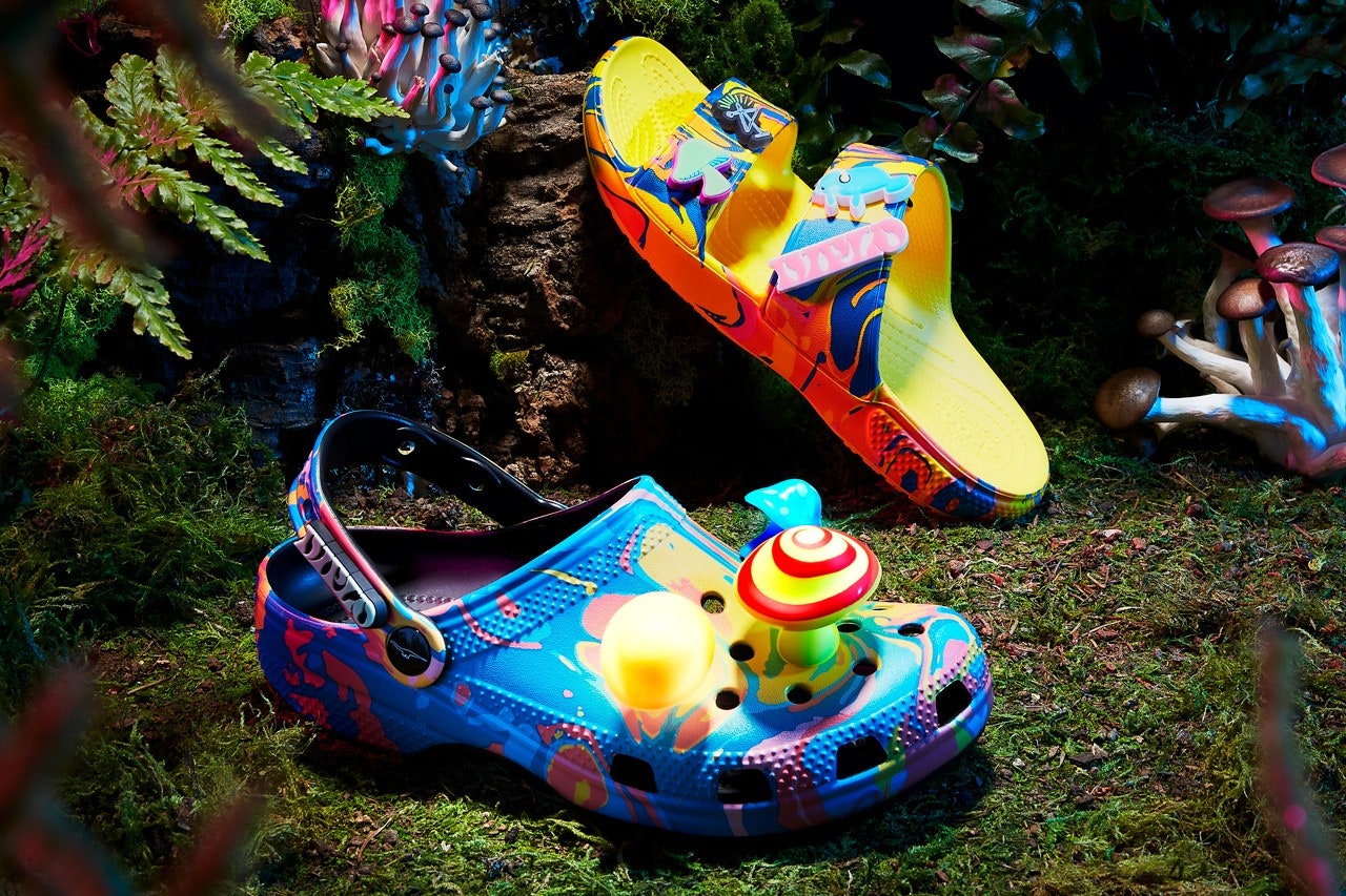 Image may contain Clothing Apparel Footwear Shoe and Running Shoe
