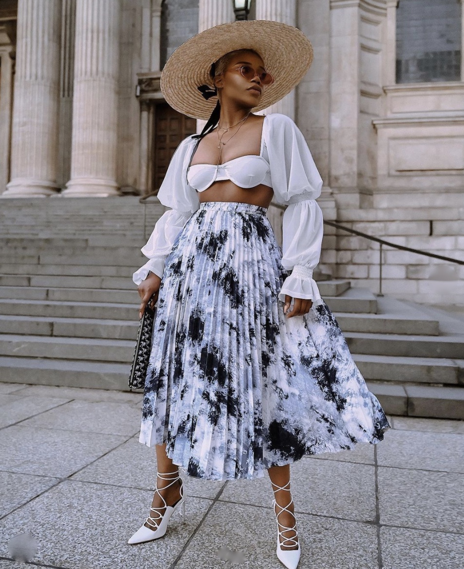 Juliette Fox latest fashion trends stylerave