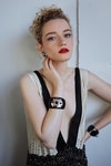 Da Coco Chanel a Julia Garner ai Golden Globe, i bracciali di Verdura