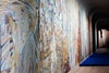 Un tratto della scenografia della sfilata Dior Couture autunno inverno 2021. 