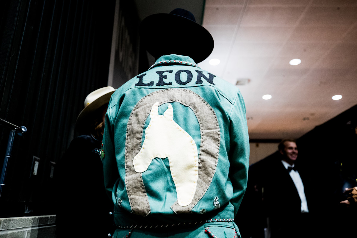 Leon Bridges in custom Bode at the 2019 MusiCares Person of the Year event honoring Dolly Parton. 