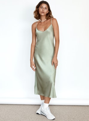 aritzia dress