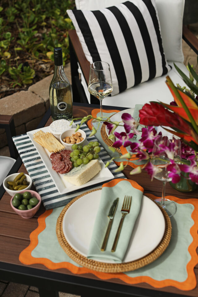summer outdoor entertaining