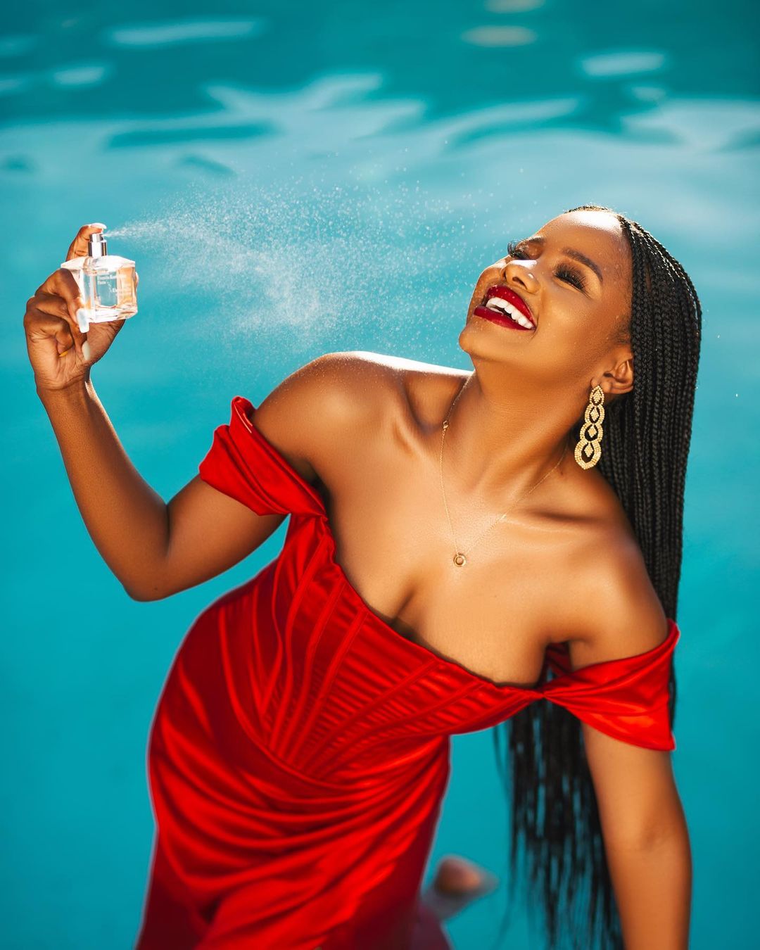 pamela-mtanga-maison-francis-kurkdjian-aqua-universalis