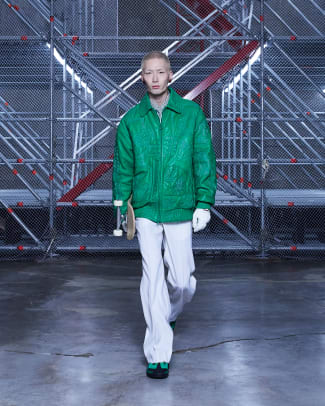 Louis-Vuitton-Fall-2021-Seoul-2