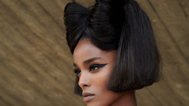 giambattista-valli-couture-hair-bow-promo