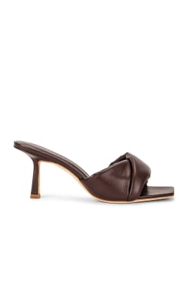 studio amelia heels