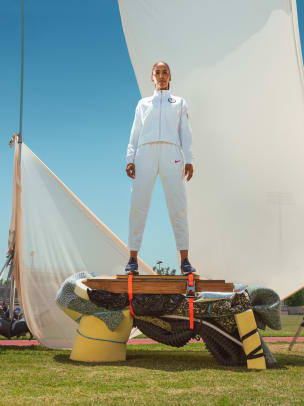 Nike-Team-USA-Medal-Stand-Kit-1_original