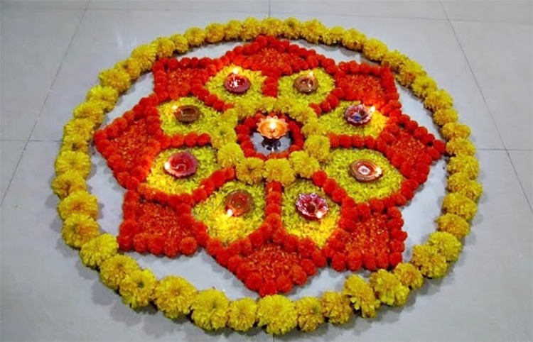 small rangoli design with flowers