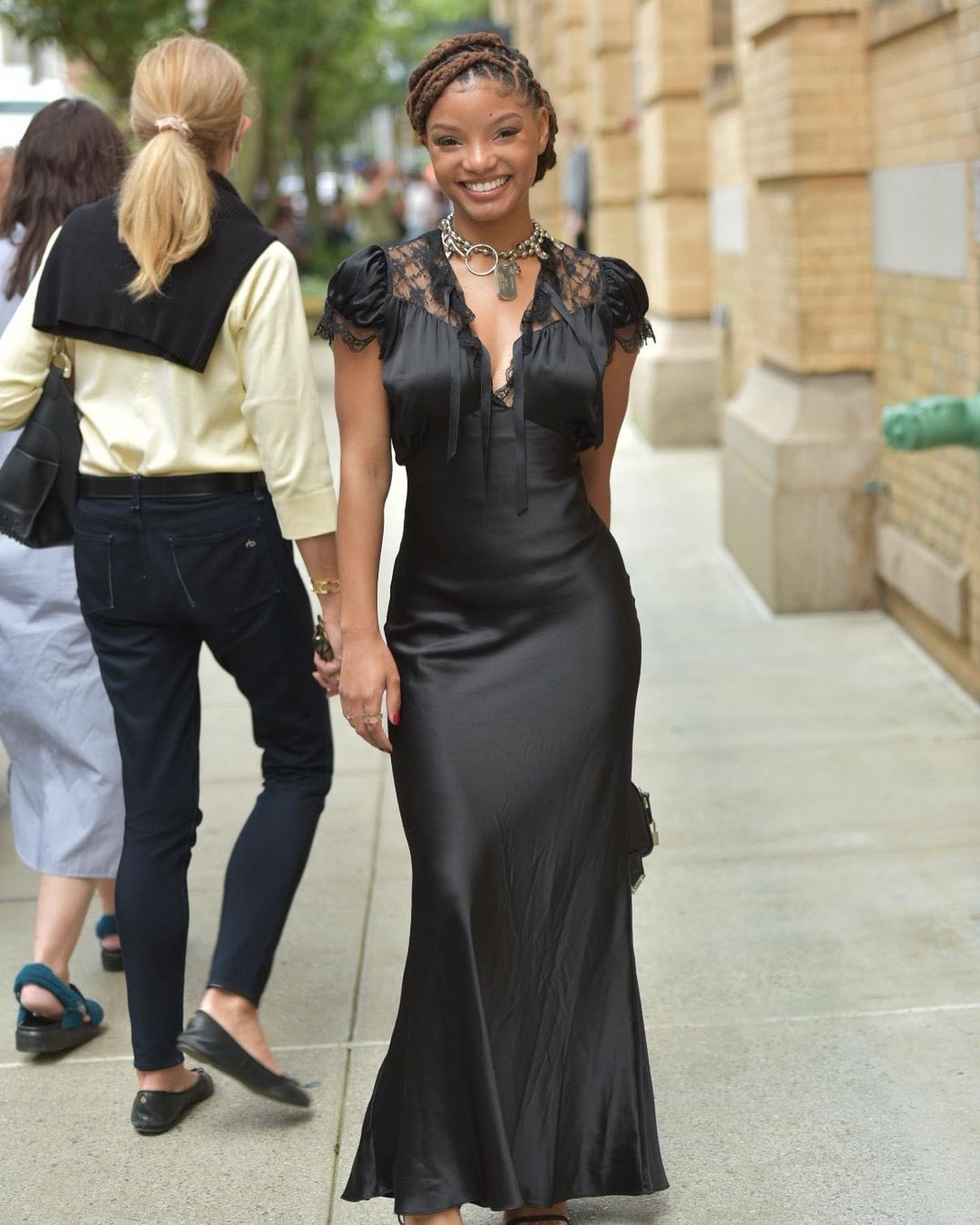new-york-fashion-week-nyfw-2021-street-style-rave
