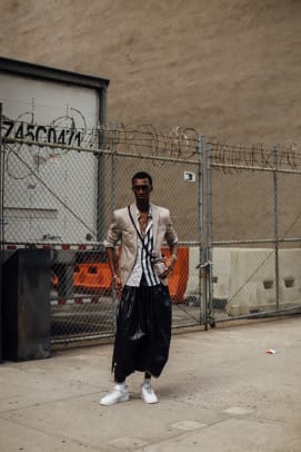 new-york-fashion-week-street-style-spring-2022-day-5-2