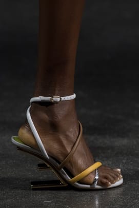 Fendi shs S22 001