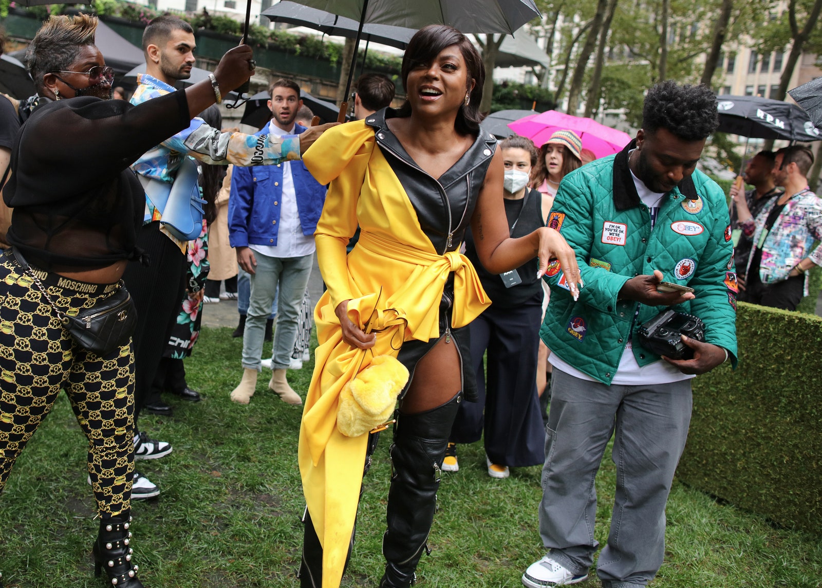 new-york-fashion-week-nyfw-2021-street-style-rave