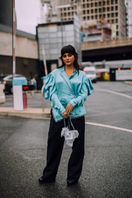 london-fashion-week-street-style-spring-2022-day-3-29