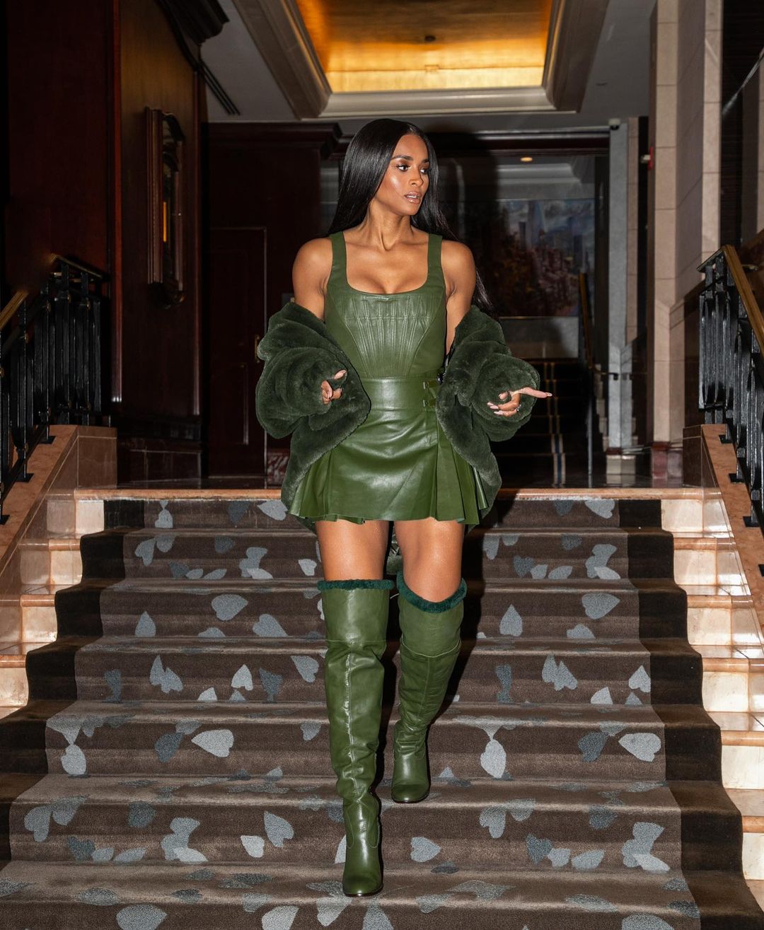 new-york-fashion-week-nyfw-2021-street-style-rave