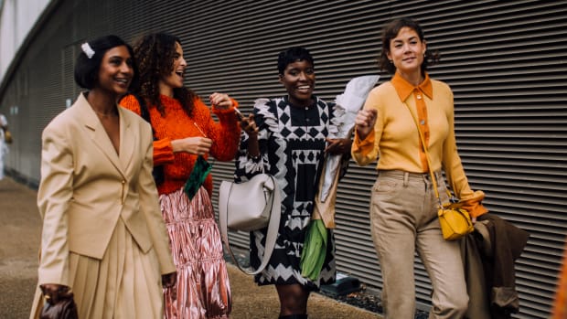 london-fashion-week-spring-2022-best-street-style
