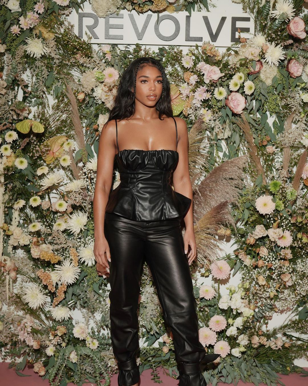 new-york-fashion-week-nyfw-2021-street-style-rave