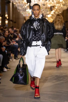louis-vuitton-spring-2022-look-44