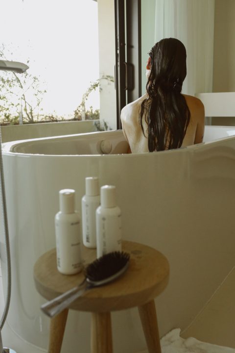Reverie Exfoliating Shampoo