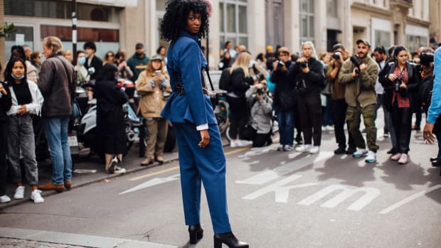 paris-fashion-week-street-style-spring-2022-street-style