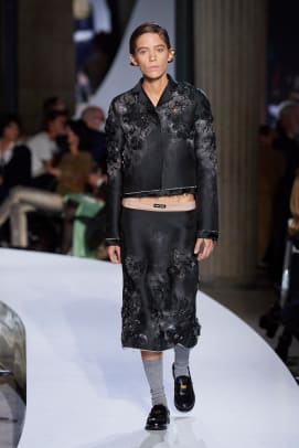 miu-miu-ss-22-runway-50