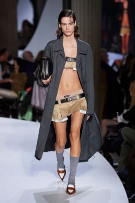 miu-miu-ss-22-runway-14