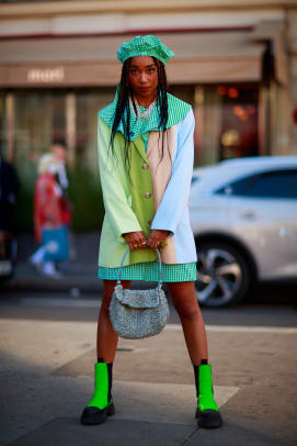 paris-fashion-week-spring-2022-street-style-4