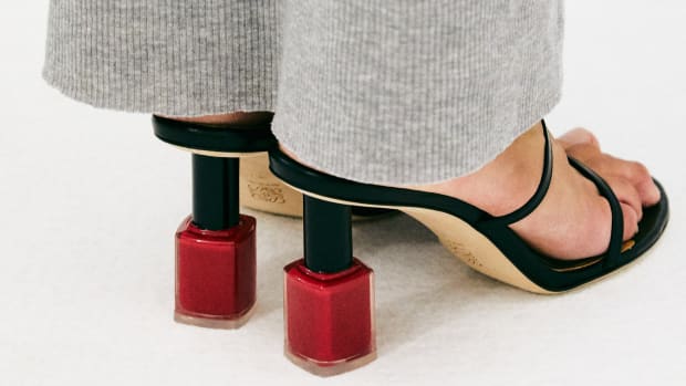 LOWE_WSS2022_LOEWE_1021_PARIS_008