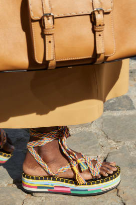 Chloe SS22 details 007a