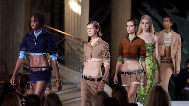 miu-miu-ss-22-runway-promo