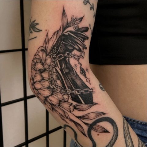 arm tattoo coming out day