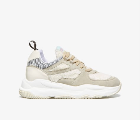 p448-Luke-WWad-sneakers