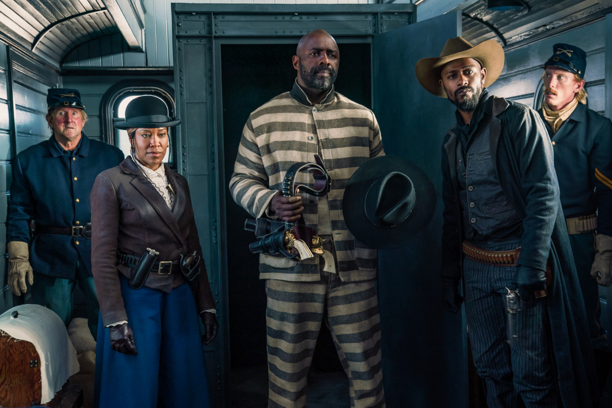 L–R: Trudy (Regina King), Rufus pre-suit, Bill (Lakeith Stanfield).