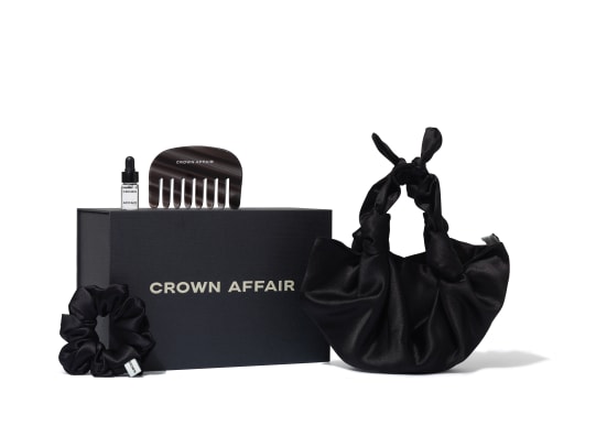 CrownAffair_TheHolidaySet