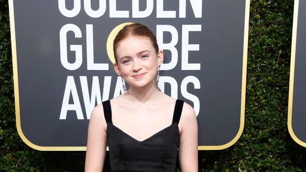sadie sink 2018 golden globes miu miu