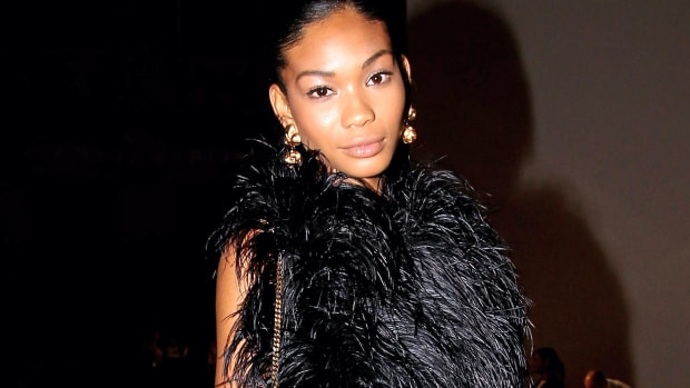 chanel-iman-gucci-feather-dress-2010 copy
