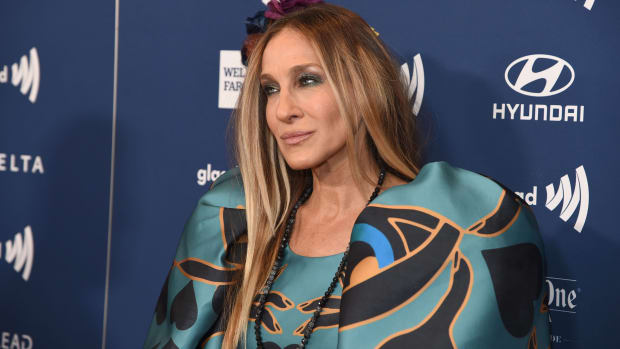 sarah-jessica-parker-vogue-cover-dec-2021