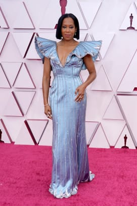 regina-king-best-dressed-celebrities-2021-1